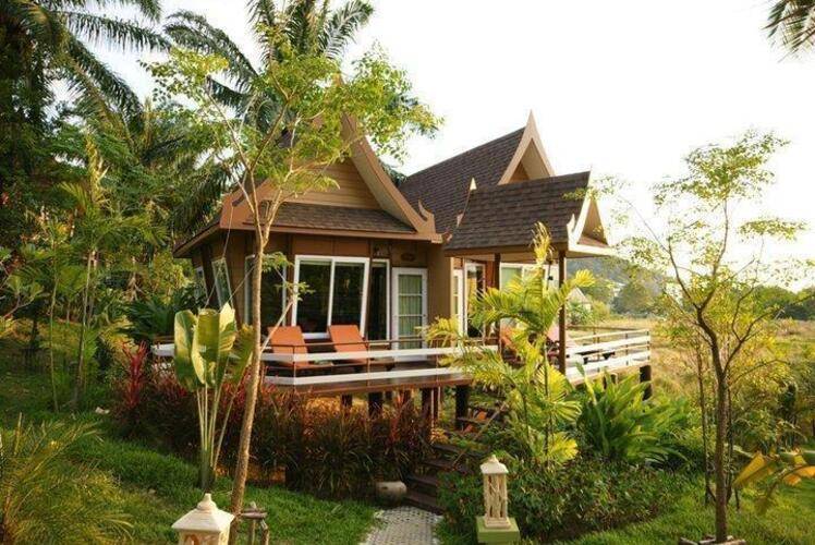 Palm Paradise Resort