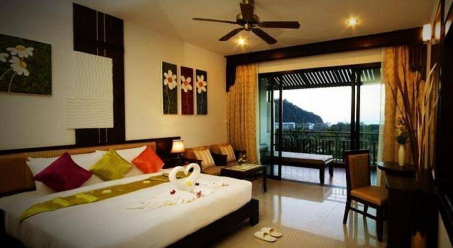 Palm Paradise Resort