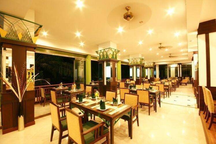 Palm Paradise Resort