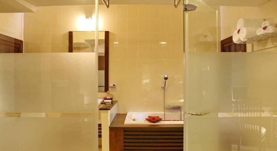 Tup Kaek Sunset Beach Resort & Spa
