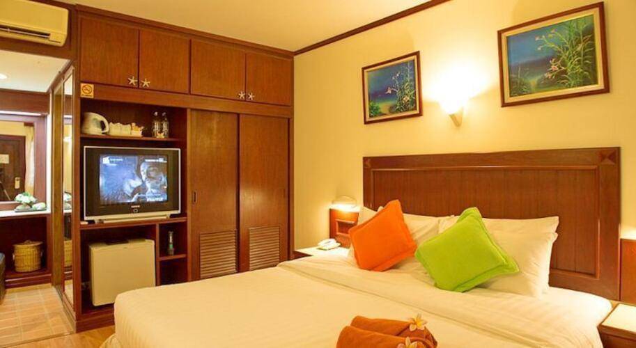 Tup Kaek Sunset Beach Resort & Spa