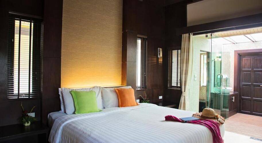 Tup Kaek Sunset Beach Resort & Spa