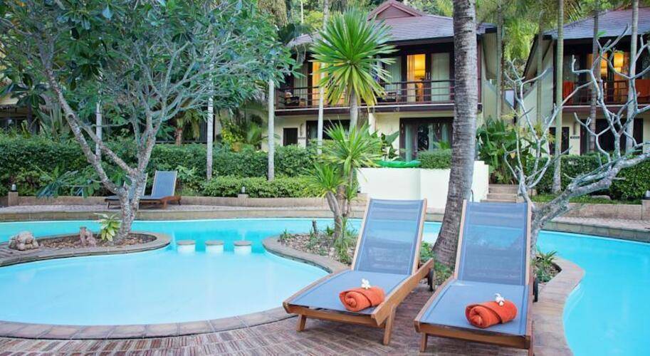 Tup Kaek Sunset Beach Resort & Spa