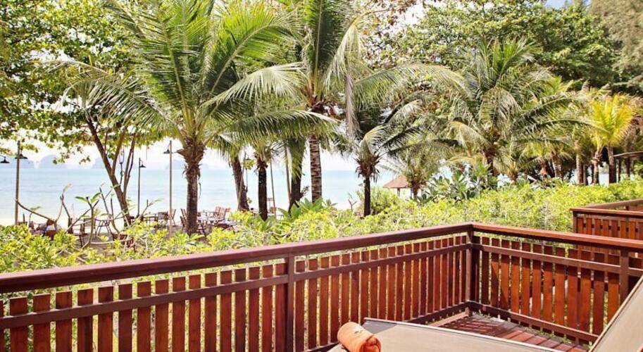 Tup Kaek Sunset Beach Resort & Spa