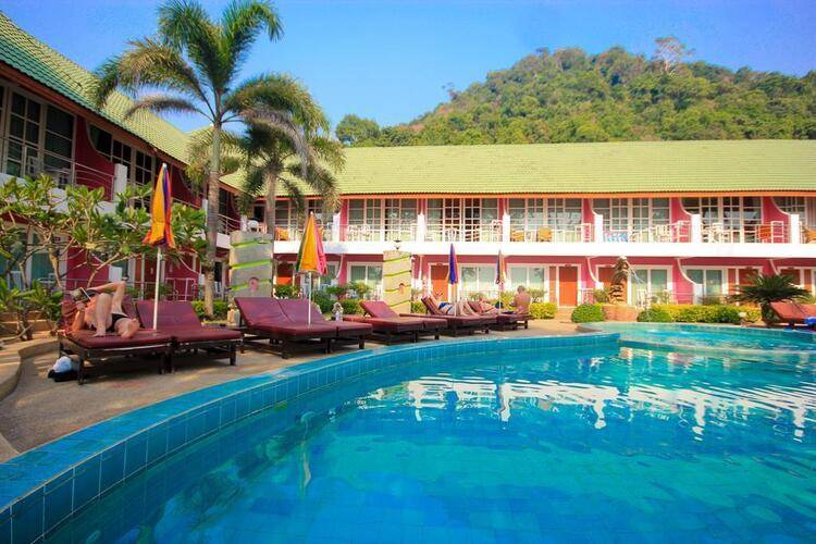 Cookies Resort White Sand Beach