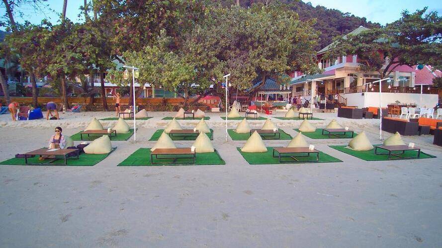Cookies Resort White Sand Beach