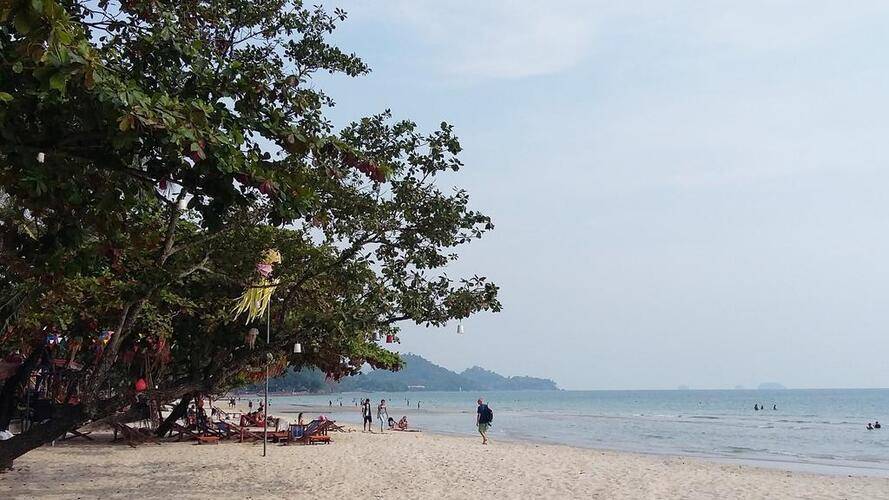 Cookies Resort White Sand Beach