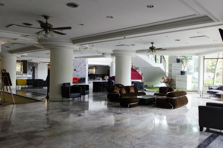 First Pacific Hotel And Convention (Ex. Town In Town Hotel Pattaya)