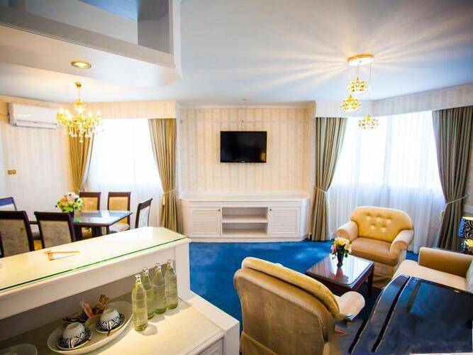 First Pacific Hotel And Convention (Ex. Town In Town Hotel Pattaya)