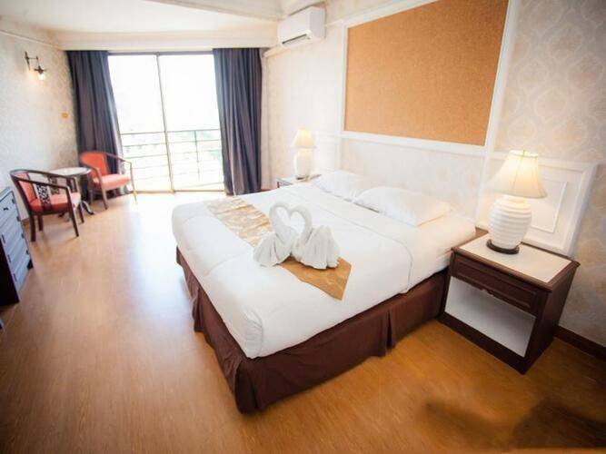 First Pacific Hotel And Convention (Ex. Town In Town Hotel Pattaya)
