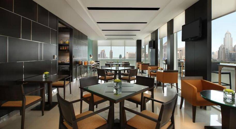 Courtyard By Marriott Bangkok