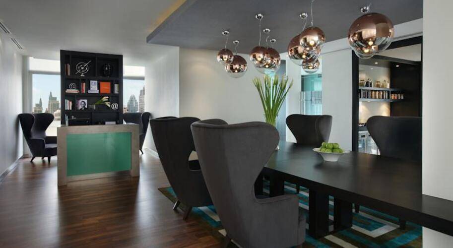 Courtyard By Marriott Bangkok