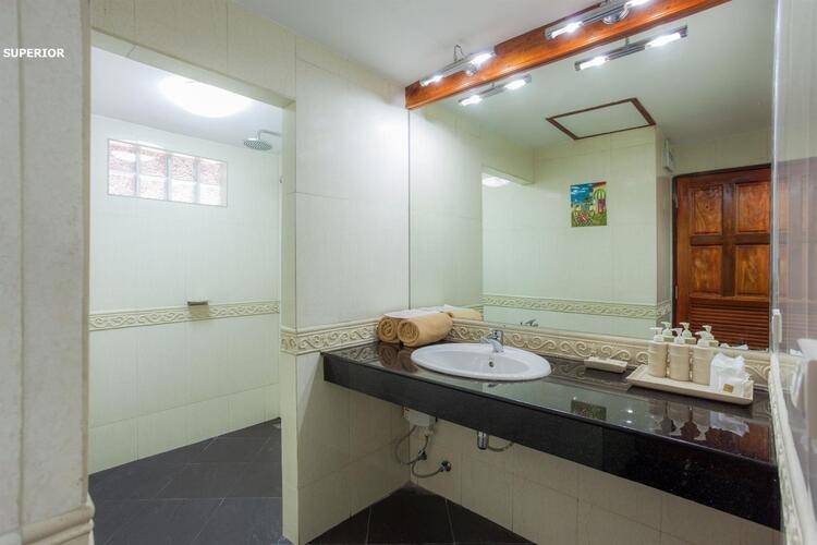 Tropica Bungalow Hotel