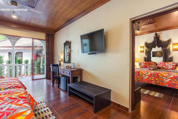 Tropica Bungalow Hotel