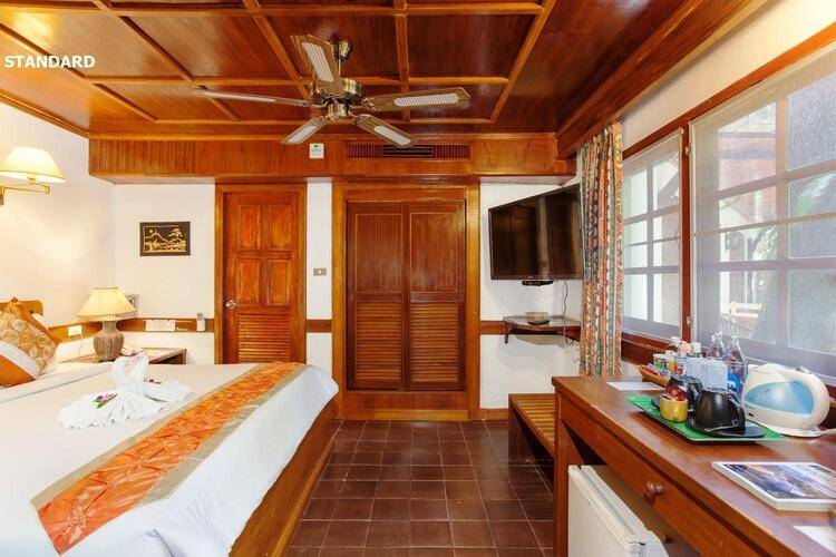 Tropica Bungalow Hotel