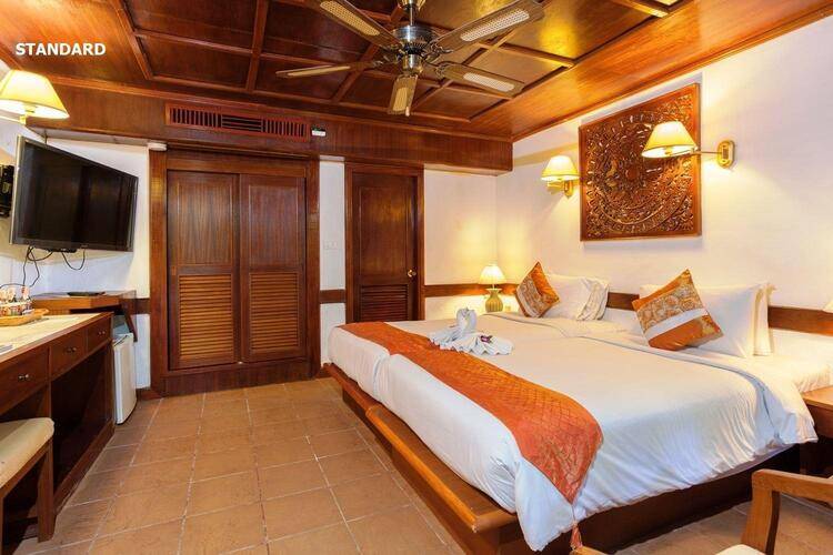 Tropica Bungalow Hotel
