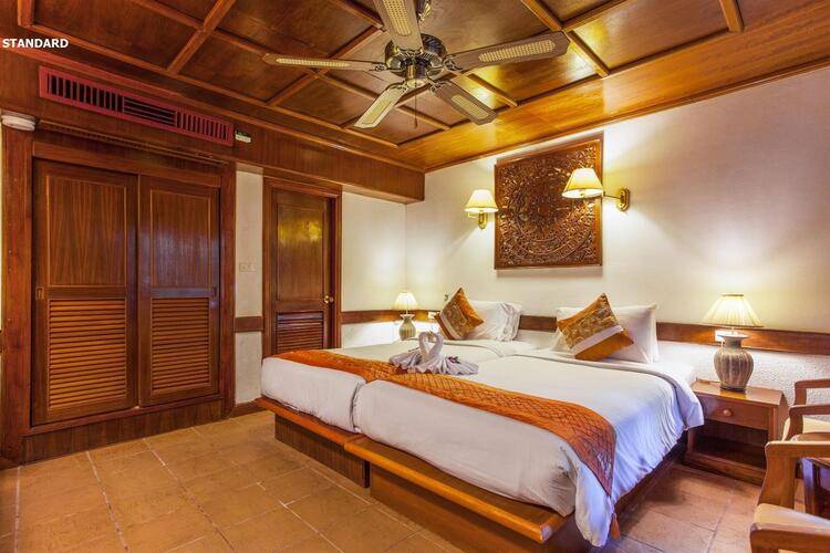 Tropica Bungalow Hotel
