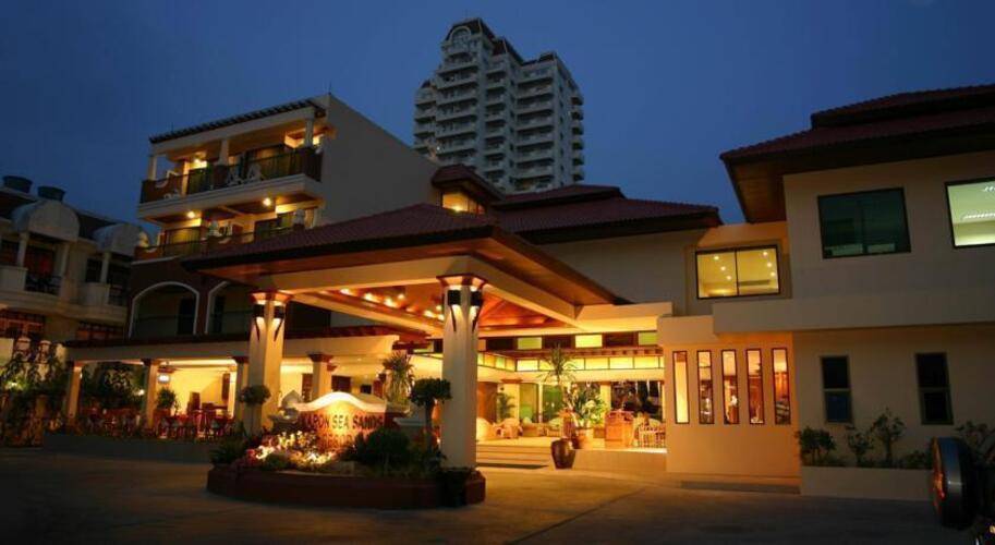 Karon Sea Sands Resort