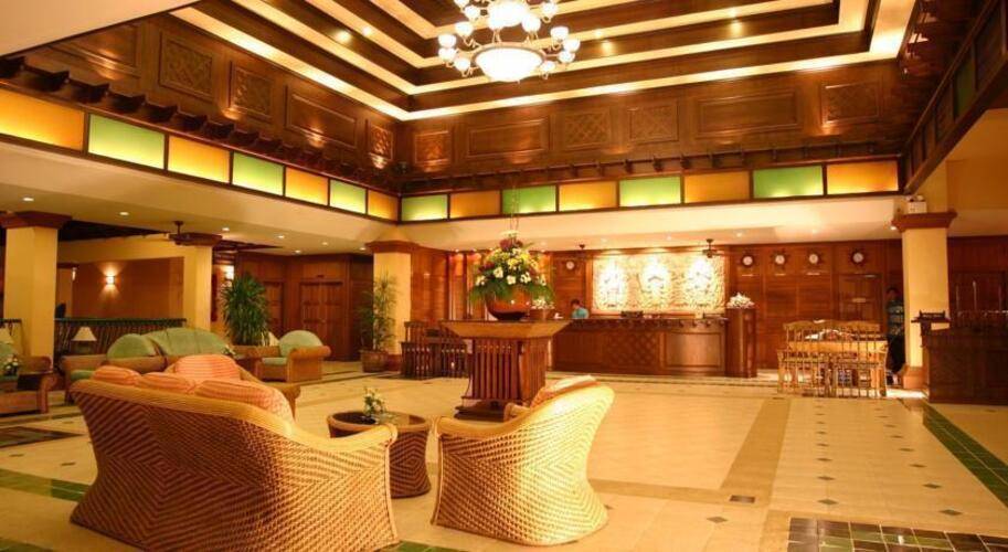 Karon Sea Sands Resort