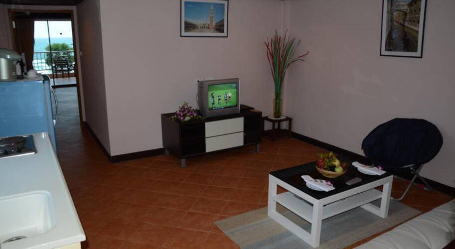 Karon Sea Sands Resort