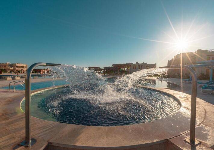 Laguna Beach Nakary Resort (Ex.Deep Blue Inn)