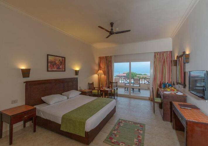 Laguna Beach Nakary Resort (Ex.Deep Blue Inn)