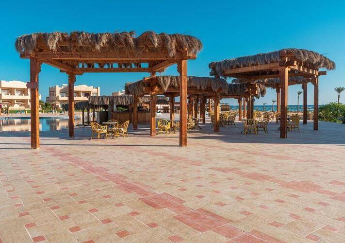 Laguna Beach Nakary Resort (Ex.Deep Blue Inn)