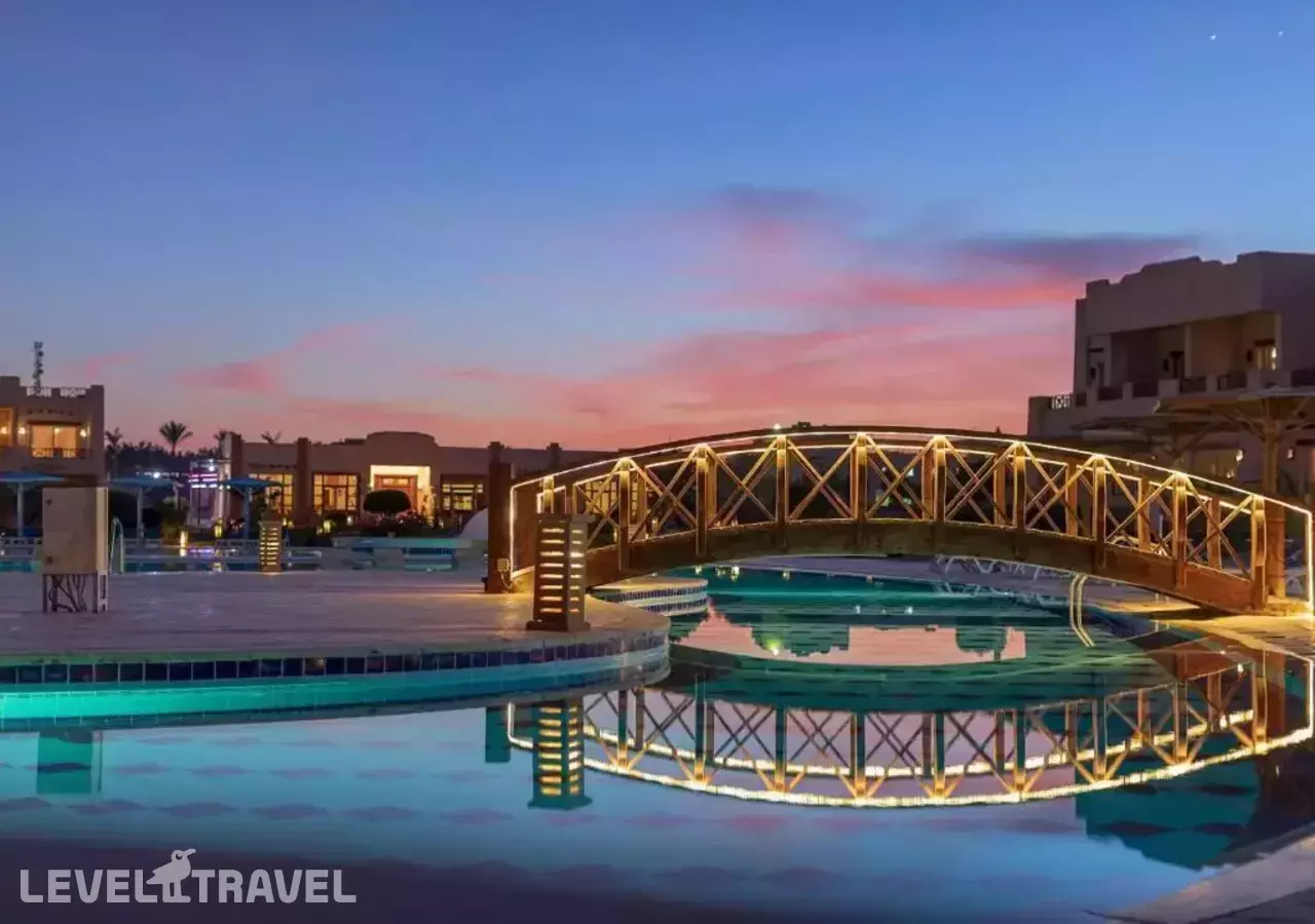 Laguna Beach Nakary Resort (Ex.Deep Blue Inn)