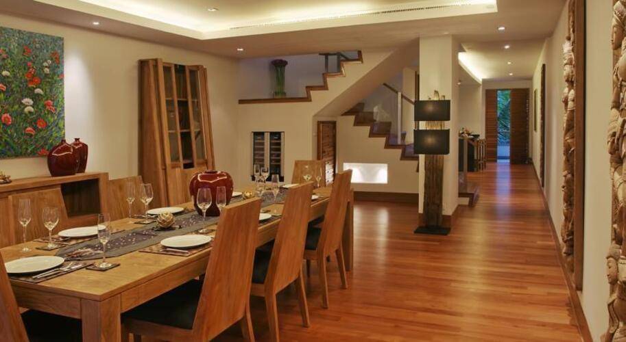 Pearl Of Naithon Hotel