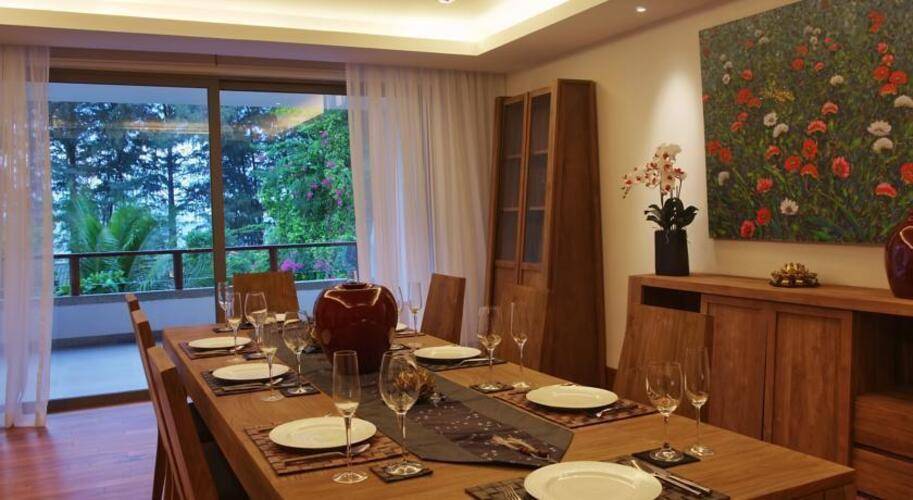 Pearl Of Naithon Hotel