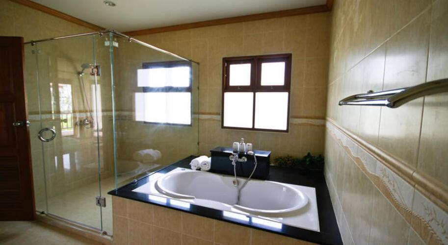 Bangtao Tropical Residence Resort & Spa