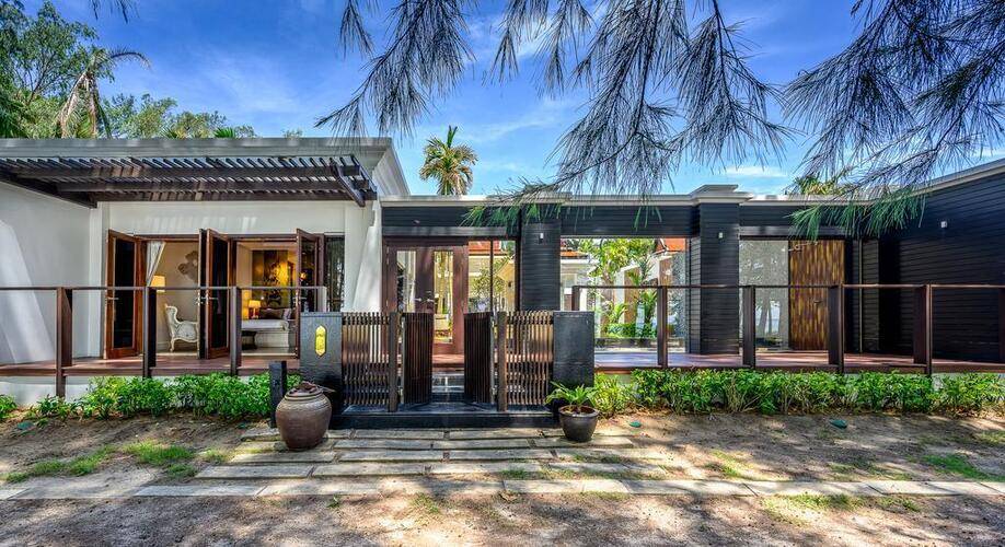 Maikhao Dream Villa Resort & Spa