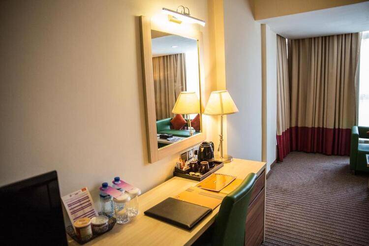 Saffron Boutique Hotel (Ex Fortune Boutique Hotel Dubai)