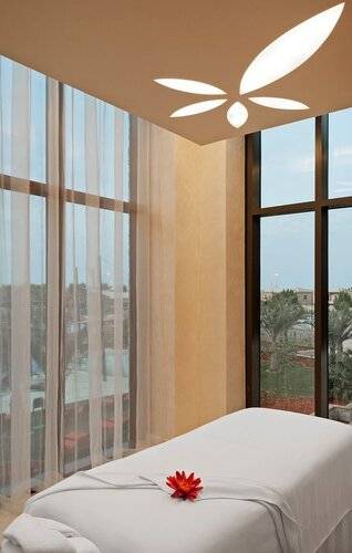 Westin Abu Dhabi Golf Resort & Spa