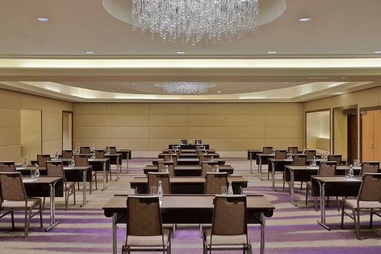 Westin Abu Dhabi Golf Resort & Spa