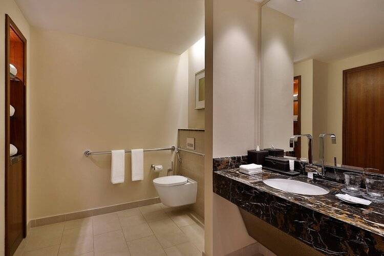 Westin Abu Dhabi Golf Resort & Spa