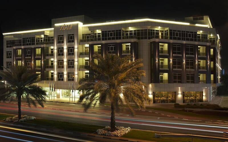Time Grand Plaza Hotel