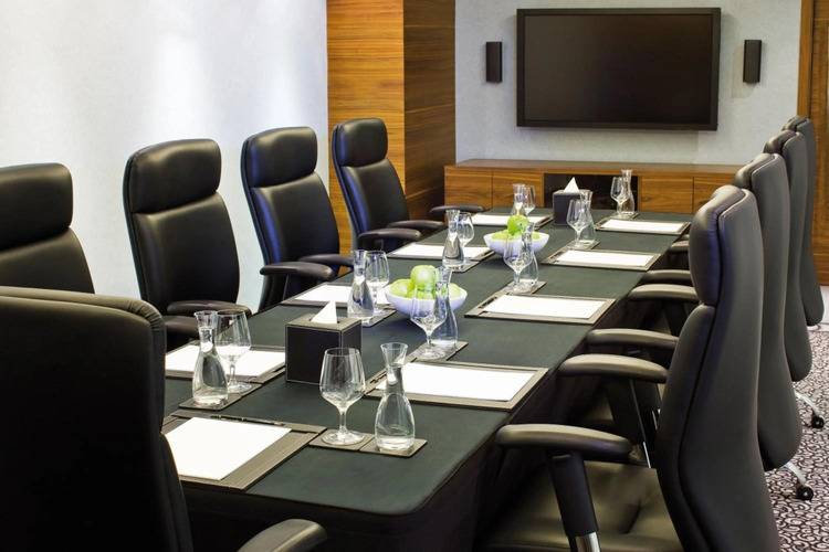 Avani Hotel Deira ( Ex. Movenpick Hotel Deira)