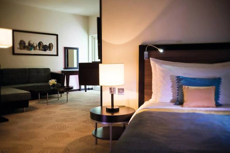 Avani Hotel Deira ( Ex. Movenpick Hotel Deira)