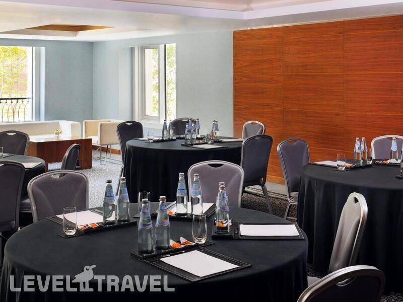 Фотография Avani Hotel Deira ( Ex. Movenpick Hotel Deira)