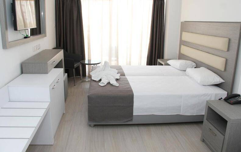 Captain Pier Hotel Apartments