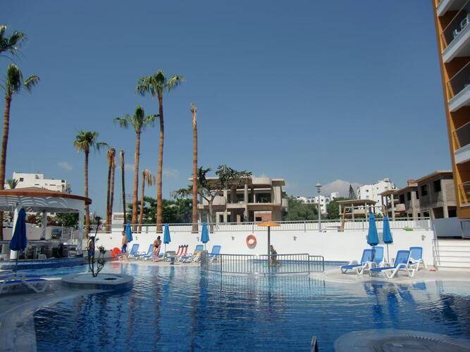 Captain Pier Hotel Apartments