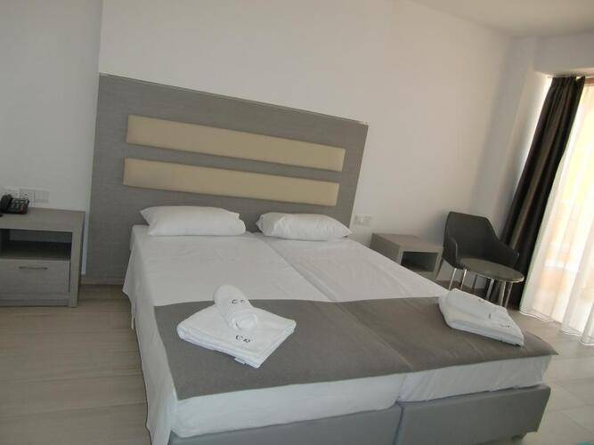 Captain Pier Hotel Apartments