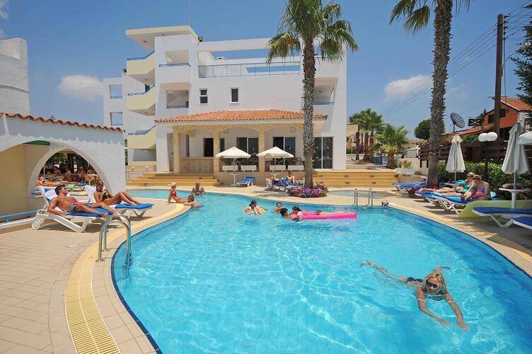Petrosana Hotel Apartments