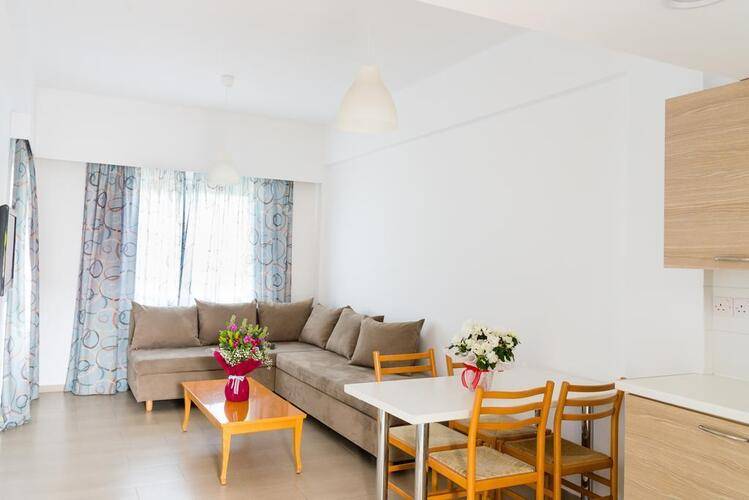 Helios Bay Hotel Apartments