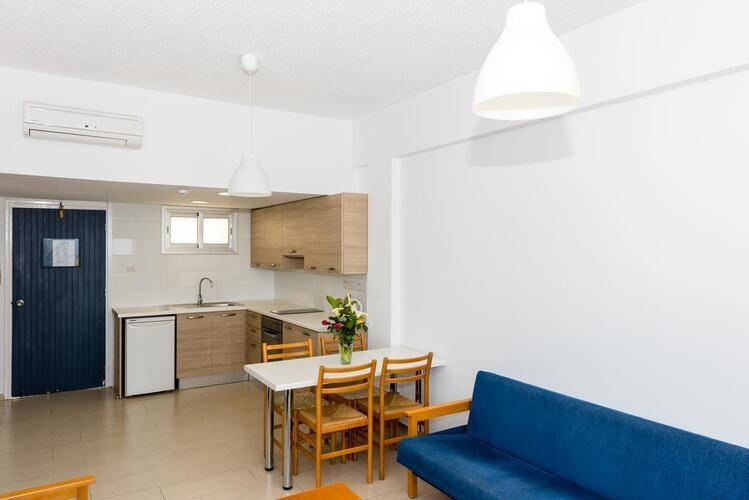 Helios Bay Hotel Apartments