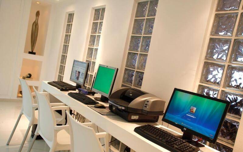 Anemi Hotels Apartments