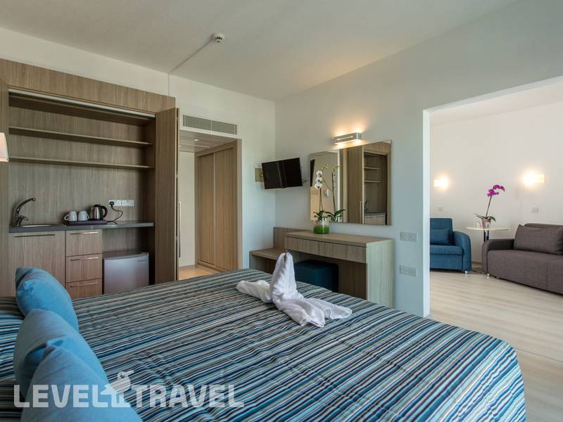 Фотография Kapetanios Bay Hotel