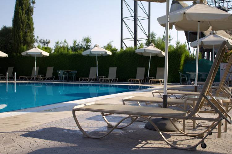Kapetanios Bay Hotel