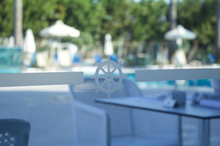 Kapetanios Bay Hotel